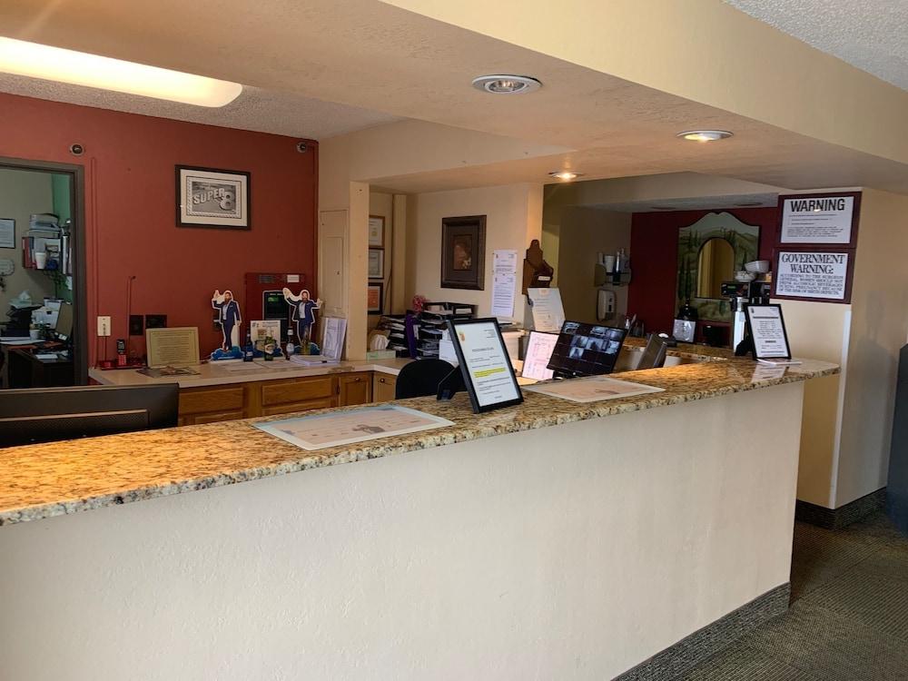 Мотель Super 8 By Wyndham Newburgh/West Point Stewart Intl Airport Экстерьер фото