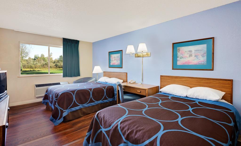 Мотель Super 8 By Wyndham Newburgh/West Point Stewart Intl Airport Экстерьер фото